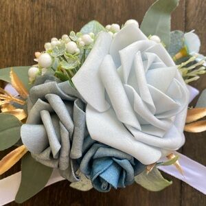 Floral Wrist Corsage Wristlet